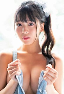 安田桃寧さん、美乳おっぱいを写真集で解禁してくれてぐうシコｗｗｗ【エロ画像】